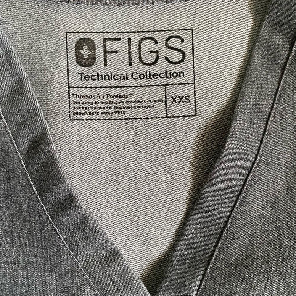 Figs Scrub Set - Picture 4 of 4